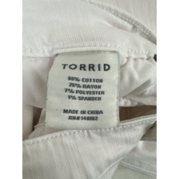 Torrid Women's Distressed White Skinny Jeans 12R - Picture 4 of 12
